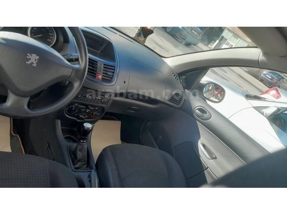 Sahibinden Peugeot 206+ 1.4 Comfort 2010 Model  131.000 km Gri