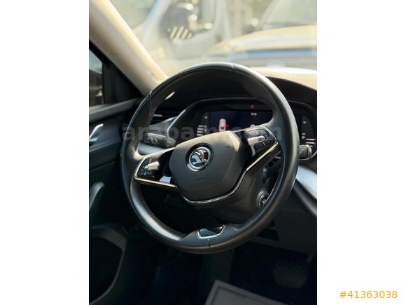 UCARS GRUP EXTRA OCTAVİA 1.5 E-TEC KOLTUK ISITMA HEAD UP K. ŞARJ