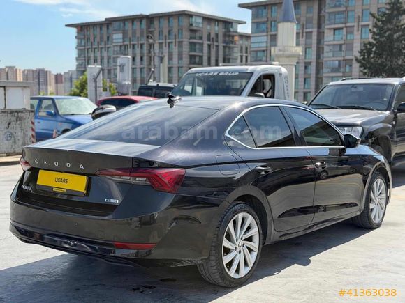 UCARS GRUP EXTRA OCTAVİA 1.5 E-TEC KOLTUK ISITMA HEAD UP K. ŞARJ
