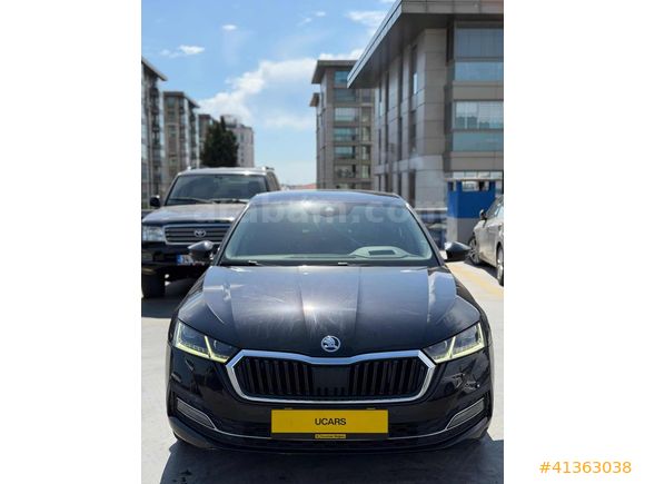 UCARS GRUP EXTRA OCTAVİA 1.5 E-TEC KOLTUK ISITMA HEAD UP K. ŞARJ