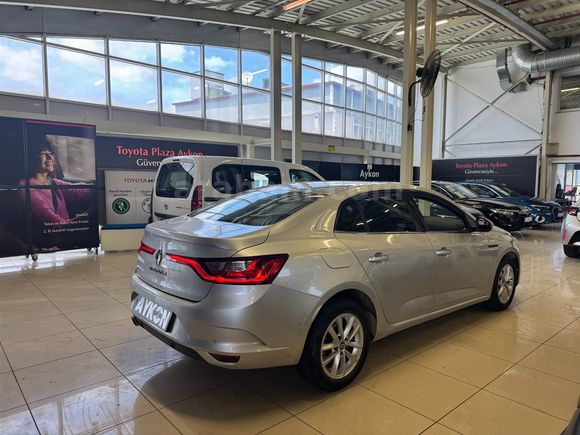 2019 RENAULT MEGANE 1.5 DCI TOUCH EDC