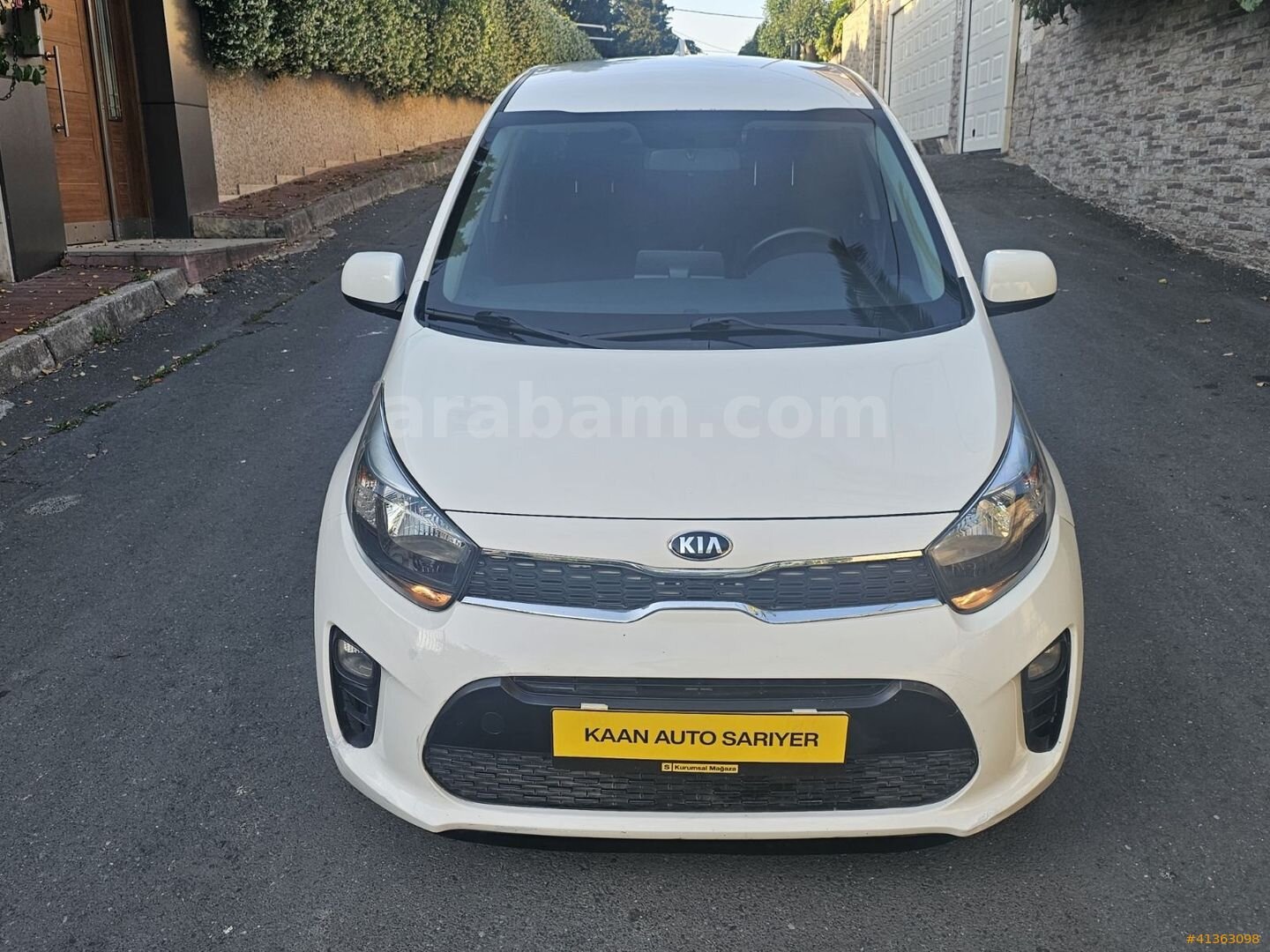 Galeriden Kia Picanto 1.0 MPI Live 2020 Model İstanbul 49.000 km Beyaz 3