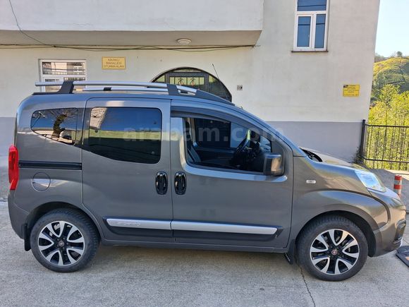 Sahibinden Fiat Fiorino Combi 1.4 Fire Premio 2021 Model 