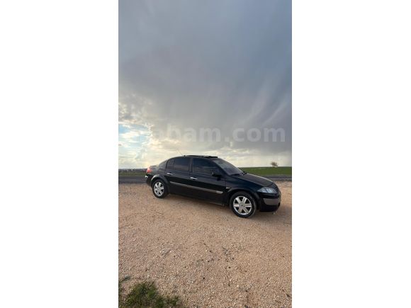 Sahibinden Renault Megane 1.6 Grandtour Dynamique 2004 Model Diyarbakır 144.000 km Siyah