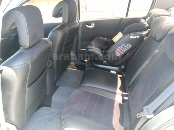 Sahibinden Renault Megane 1.6 Dynamique 2004 Model