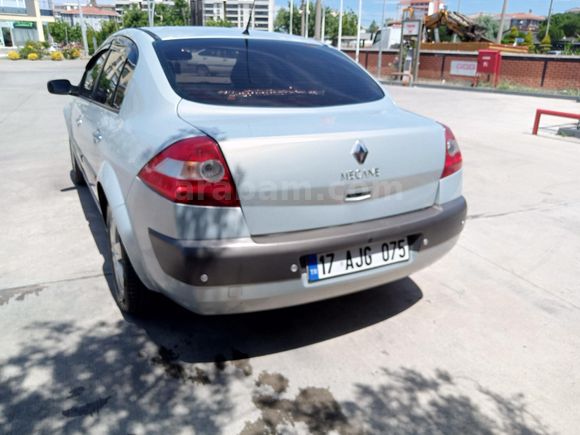 Sahibinden Renault Megane 1.6 Dynamique 2004 Model