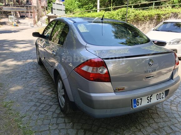 2005 MODEL 138.000 KM TEMİZ MEGANE 2