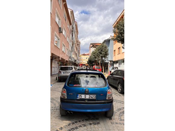 Corsa 1.6 GSi