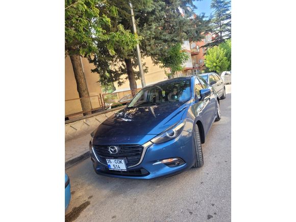 Sahibinden Mazda 3 1.5 SkyActive-D Power 2017 Model  196.000 km ACİL