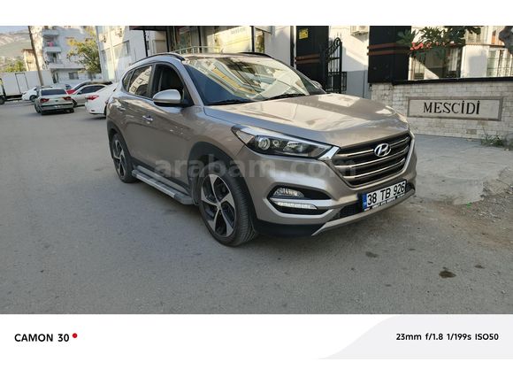 Sahibinden Hyundai Tucson 1.6 T-GDi Elite 2017 Model  93.700 km Bej