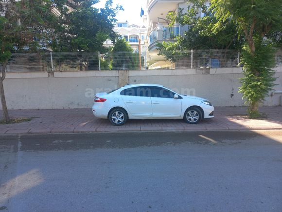 Sahibinden Renault Fluence 1.5 dCi Touch 2015 Model