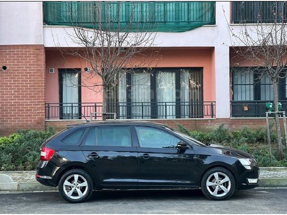 SAHİBİNDEN YENİ MUAYENELİ SKODA RAPİD ACİL