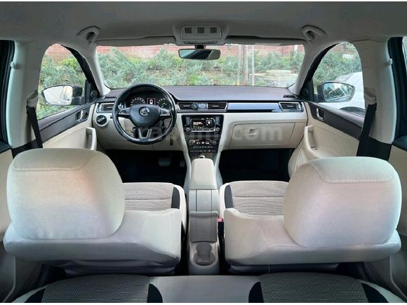 SAHİBİNDEN YENİ MUAYENELİ SKODA RAPİD ACİL