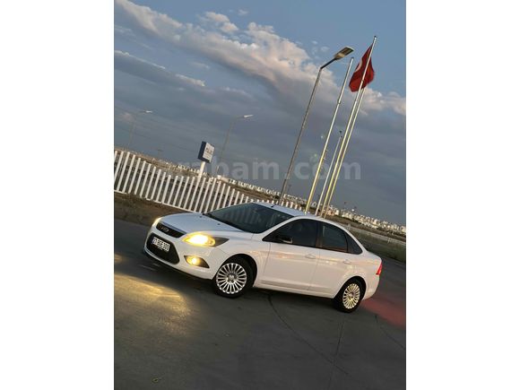 Sahibinden Ford Focus 1.6 TDCi Titanium 2010 Model Diyarbakır 185.000 km Beyaz