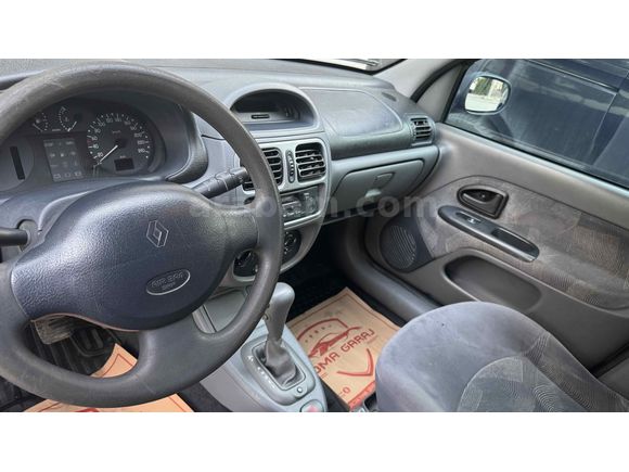 Sahibinden Renault Clio 1.4 RXT 2001 Model 