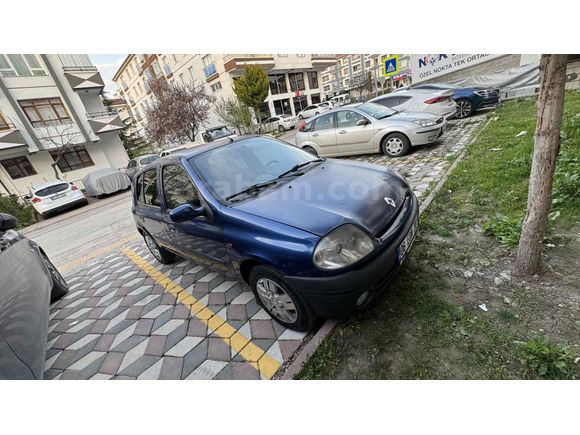 Sahibinden Renault Clio 1.4 RXT 2001 Model 