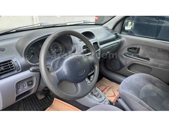 Sahibinden Renault Clio 1.4 RXT 2001 Model 