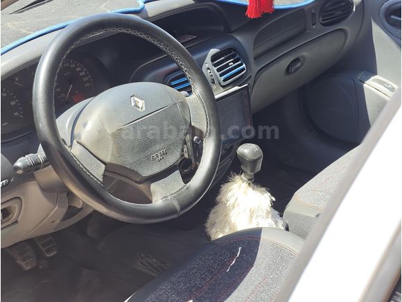 Galeriden Renault Megane 1.6 RTE 2001 Model Şanlıurfa