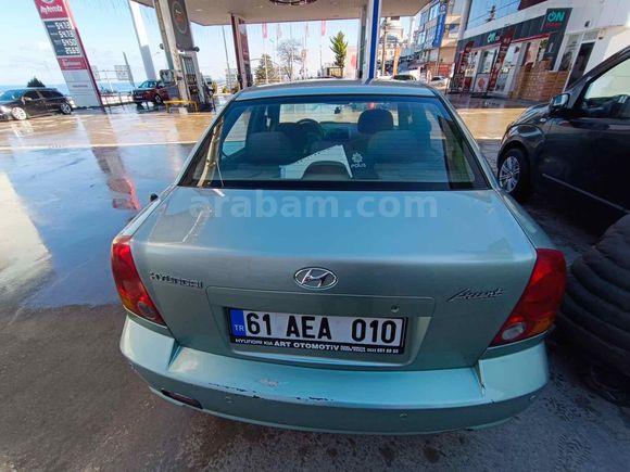 Sahibinden Hyundai Accent 1.6 Admire 2004 Model 