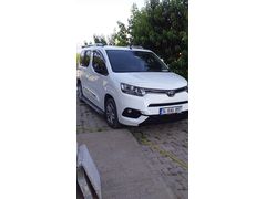 Sahibinden Toyota Proace City 1.5 D Flame X-Pack 2022 Model  69.000 km Beyaz
