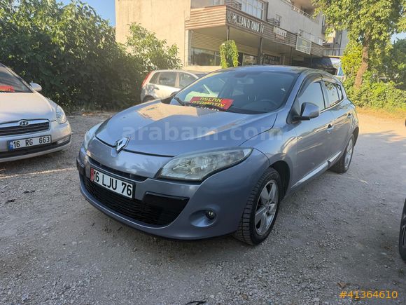 TEMİZ BAKIMLI MASRAFSIZ MEGAN DYNAMİQUE 1.5