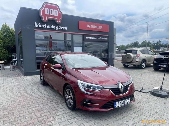 2023 MEGANE TOUCH 1.3 OTOMATİK LPG Lİ