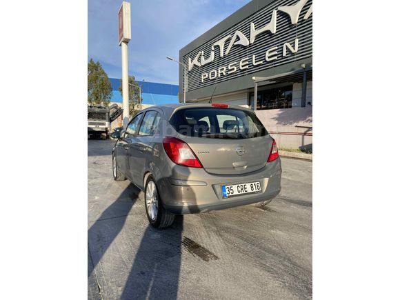 Sahibinden Temiz Opel Corsa 