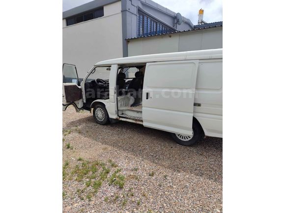 Acil satılık temiz l300 pazarlık vardır 
