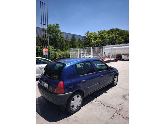 Sahibinden Renault Clio 2 1.6 RTE  Klimalı Acil Satılık