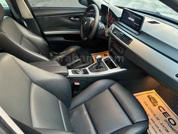 Galeriden BMW 3 Serisi 320i 2007 Model Ankara