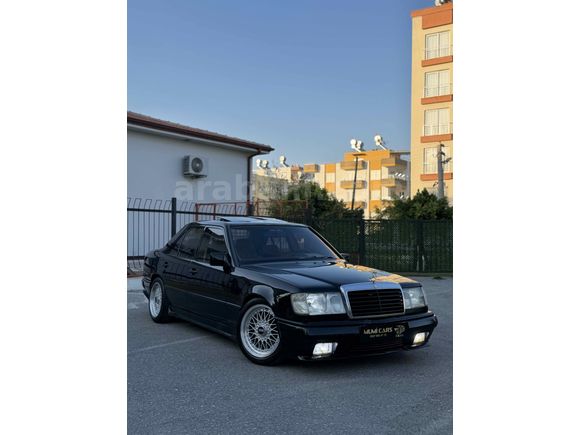 MUMİCARS TAN Mercedes - Benz 200 E 1989 Model Mersin