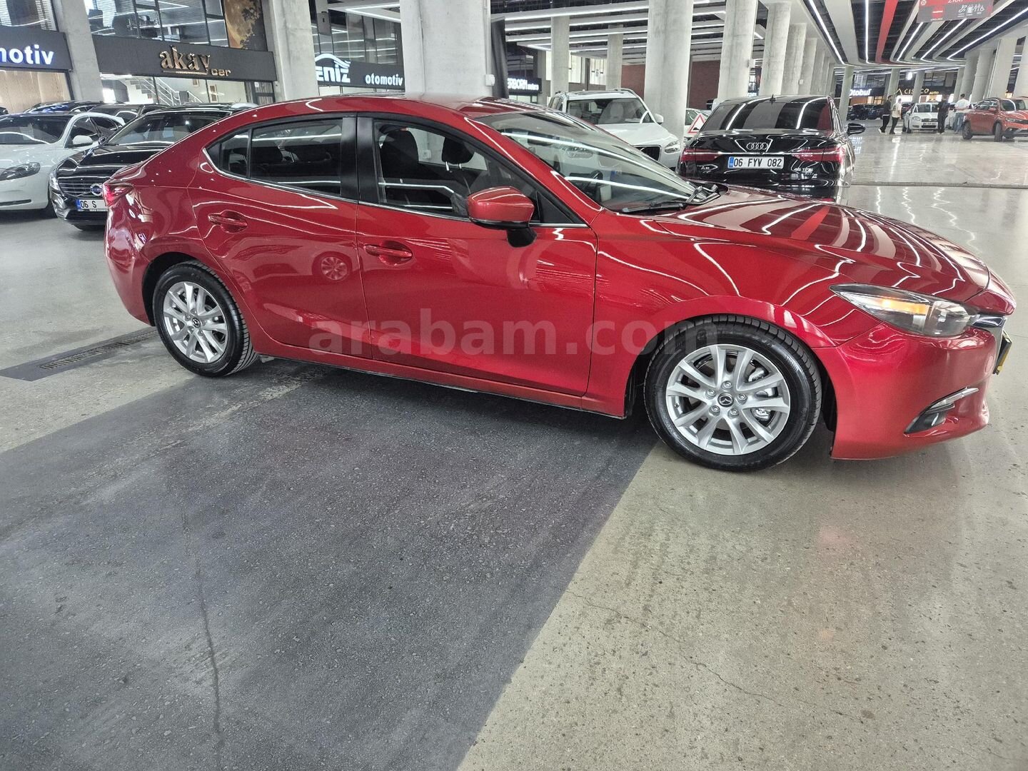 Galeriden Mazda 3 1.5 SkyActive-D Motion 2017 Model Ankara 181.000 km Kırmızı 7
