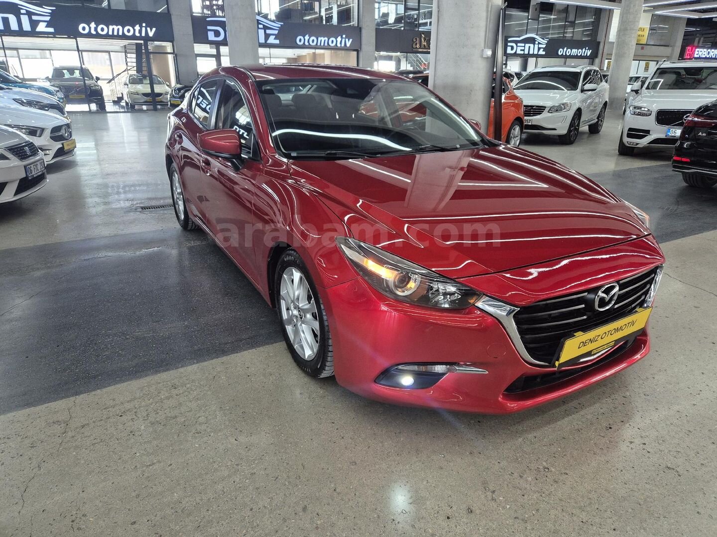 Galeriden Mazda 3 1.5 SkyActive-D Motion 2017 Model Ankara 181.000 km Kırmızı 4