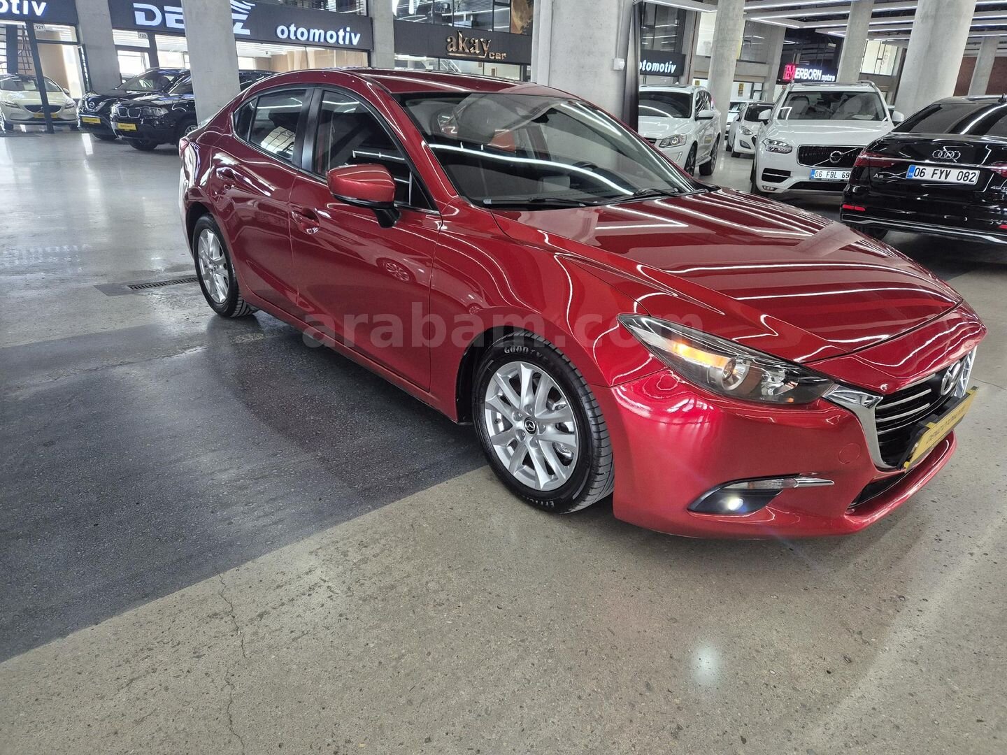 Galeriden Mazda 3 1.5 SkyActive-D Motion 2017 Model Ankara 181.000 km Kırmızı 5