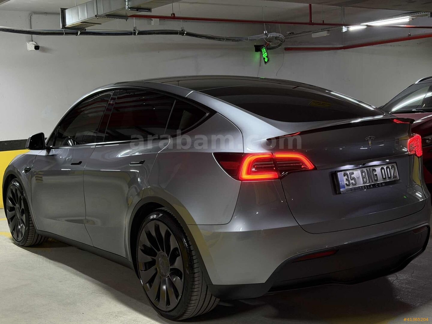Galeriden Tesla Model Y Performance (Legacy) 2023 Model İstanbul 59.500 km Gri 5