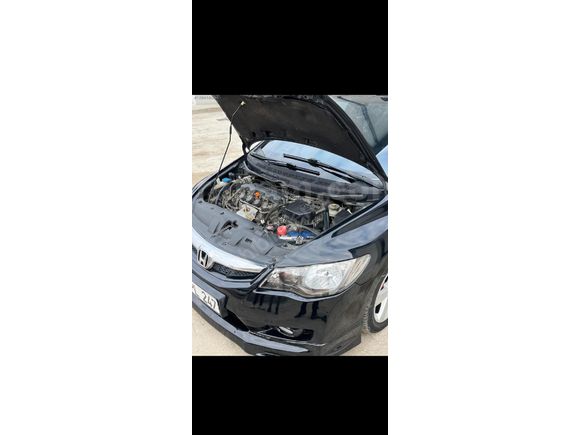 Sahibinden Honda Civic 1.6i VTEC Dream 2011 Model