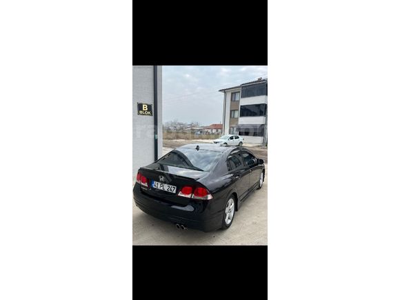 Sahibinden Honda Civic 1.6i VTEC Dream 2011 Model
