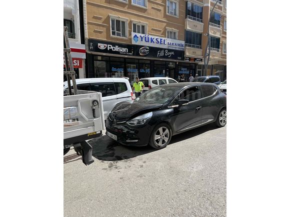 Sahibinden Renault Clio 1.5 dCi Touch 2017 Model Muş 97.000 km Siyah