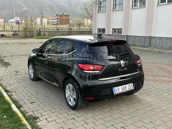 Sahibinden Renault Clio 1.5 dCi Touch 2017 Model Muş 97.000 km Siyah