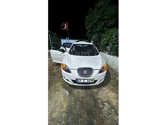 Sahibinden Seat Leon 1.4 TSI FR 2010 Model  302.000 km Beyaz