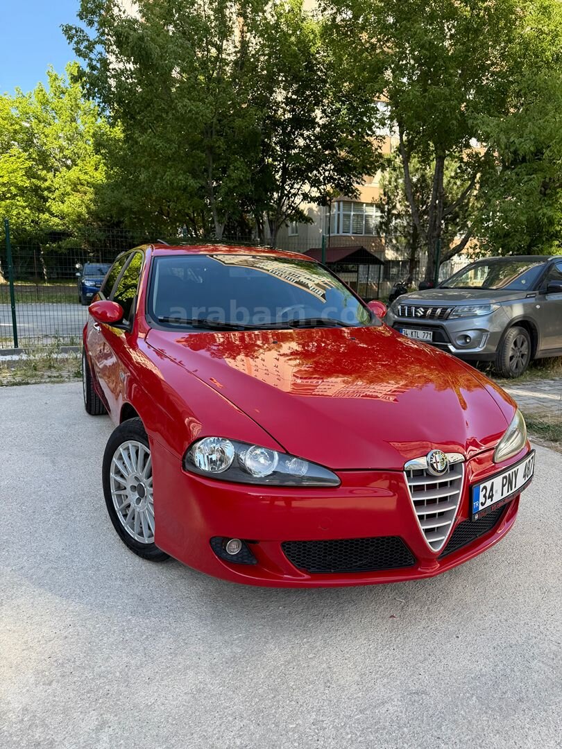 Sahibinden Alfa Romeo 147 1.6 TS Distinctive 2006 Model İstanbul 184.000 km Kırmızı 2