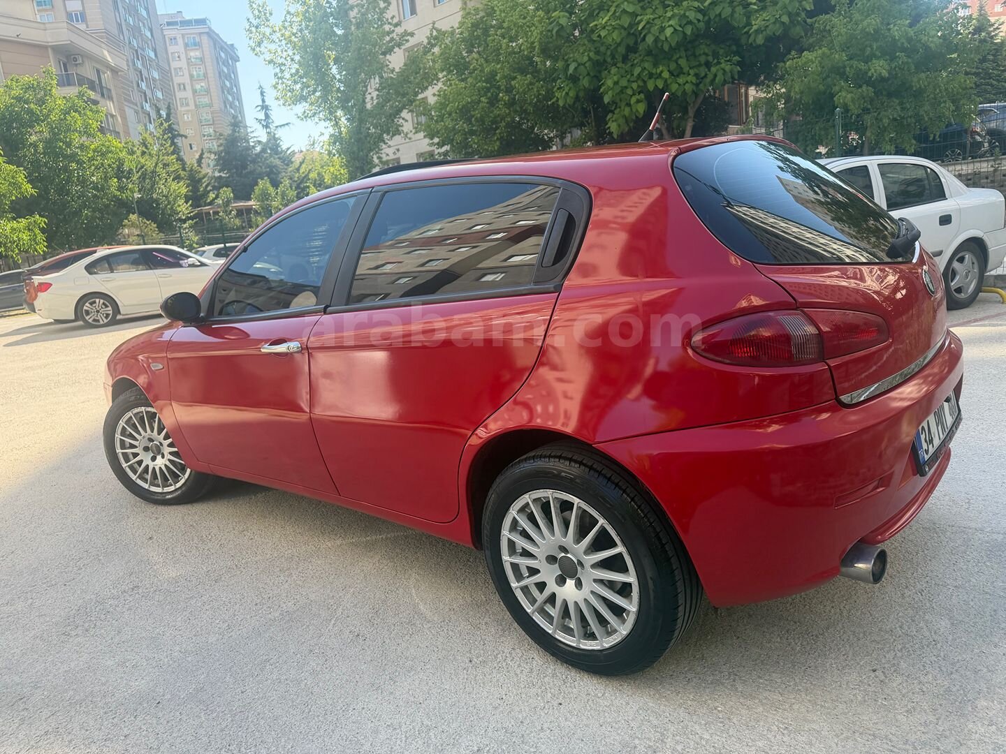 Sahibinden Alfa Romeo 147 1.6 TS Distinctive 2006 Model İstanbul 184.000 km Kırmızı 4