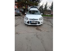 Sahibinden Ford Focus 1.6 TDCi Titanium 2013 Model  325.000 km Beyaz