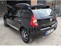 SORUNSUZ BENZİN LPG'Lİ KLİMALI ORJİNAL KİLOMETRE SANDERO