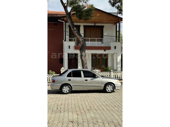 Sahibinden Hyundai Accent 1.5 GLS 1999 Model 