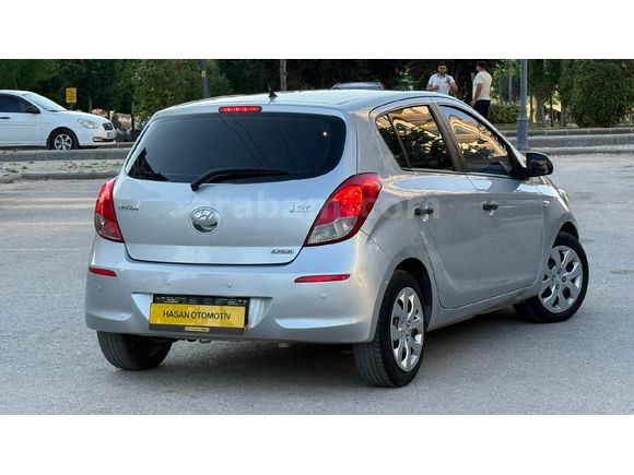Sahibinden Hyundai i20 1.4 CRDi Jump 2012 Model