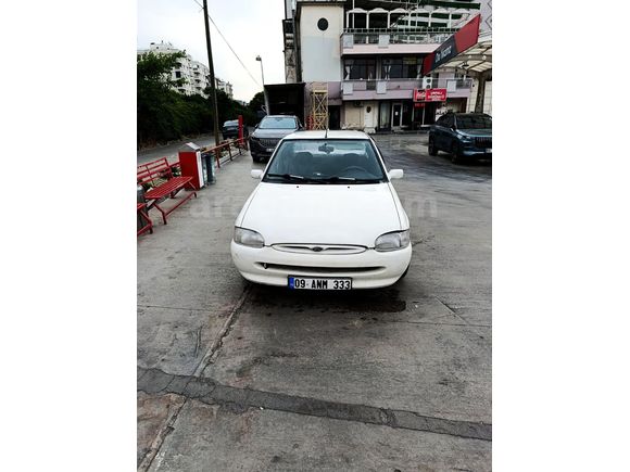 escort 16 valf  1.6 1998