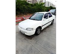 escort 16 valf  1.6 1998