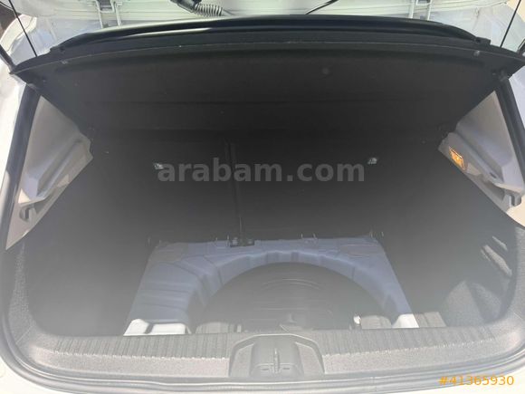 RUHSAT SAHİBİNDN 2021 CLIO JOY OTOMATİK BOYASIZ