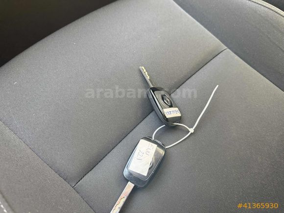 RUHSAT SAHİBİNDN 2021 CLIO JOY OTOMATİK BOYASIZ